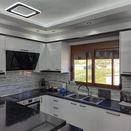 Villa Ari Berat Ngoại thất bức ảnh