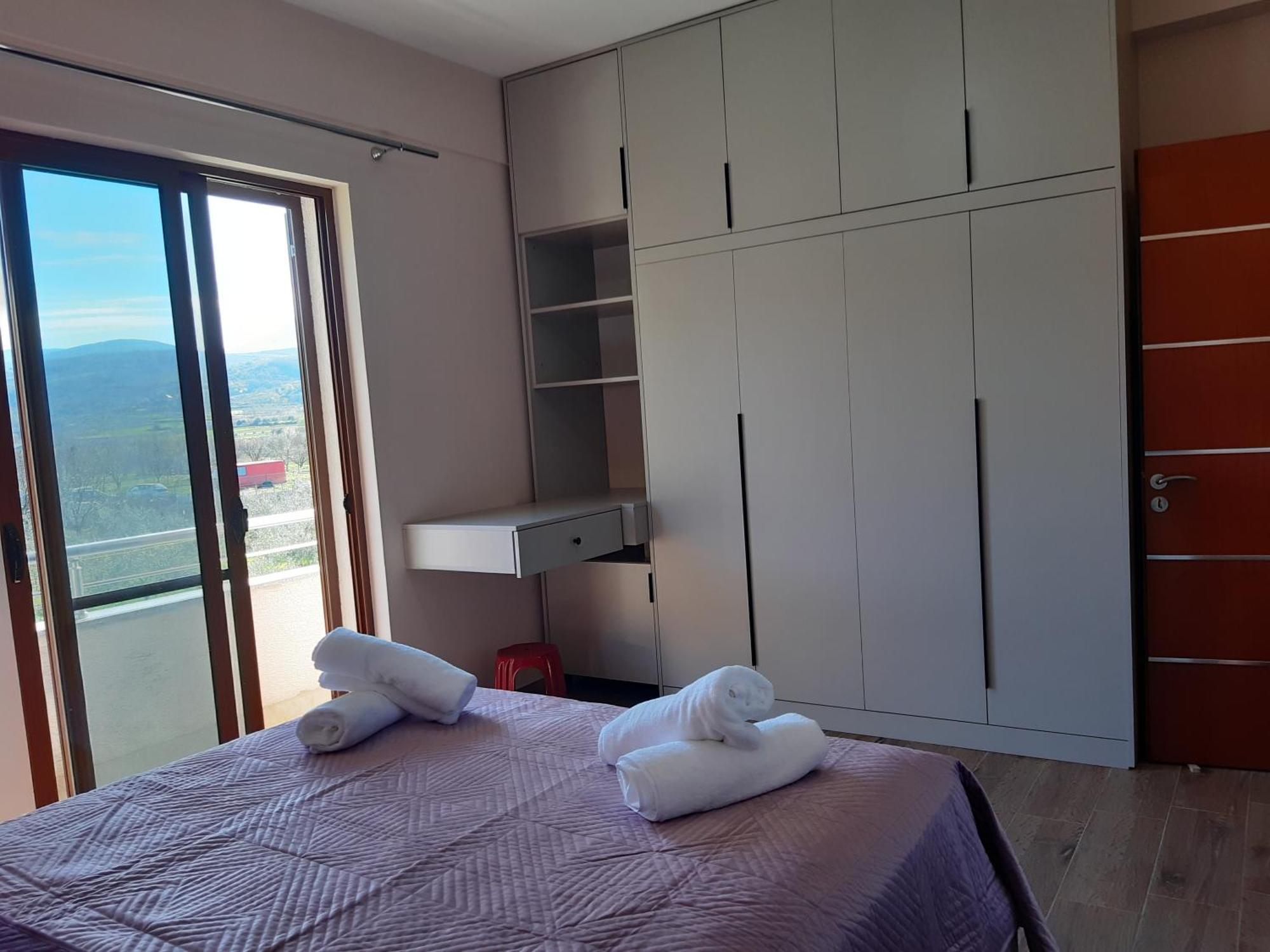 Villa Ari Berat Ngoại thất bức ảnh