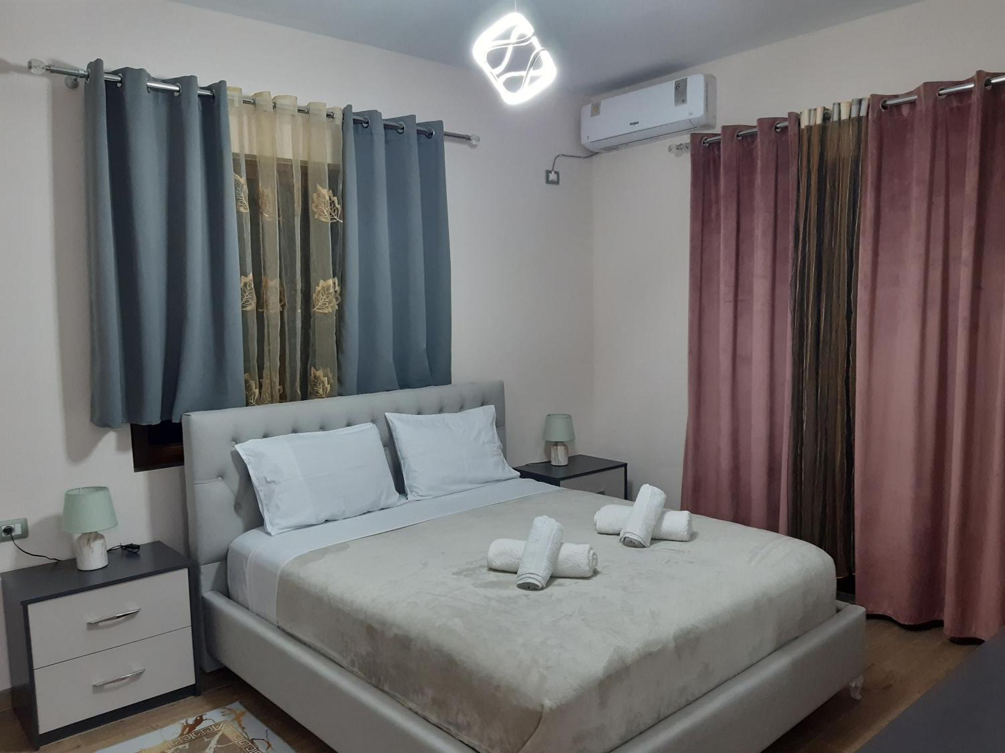 Villa Ari Berat Ngoại thất bức ảnh