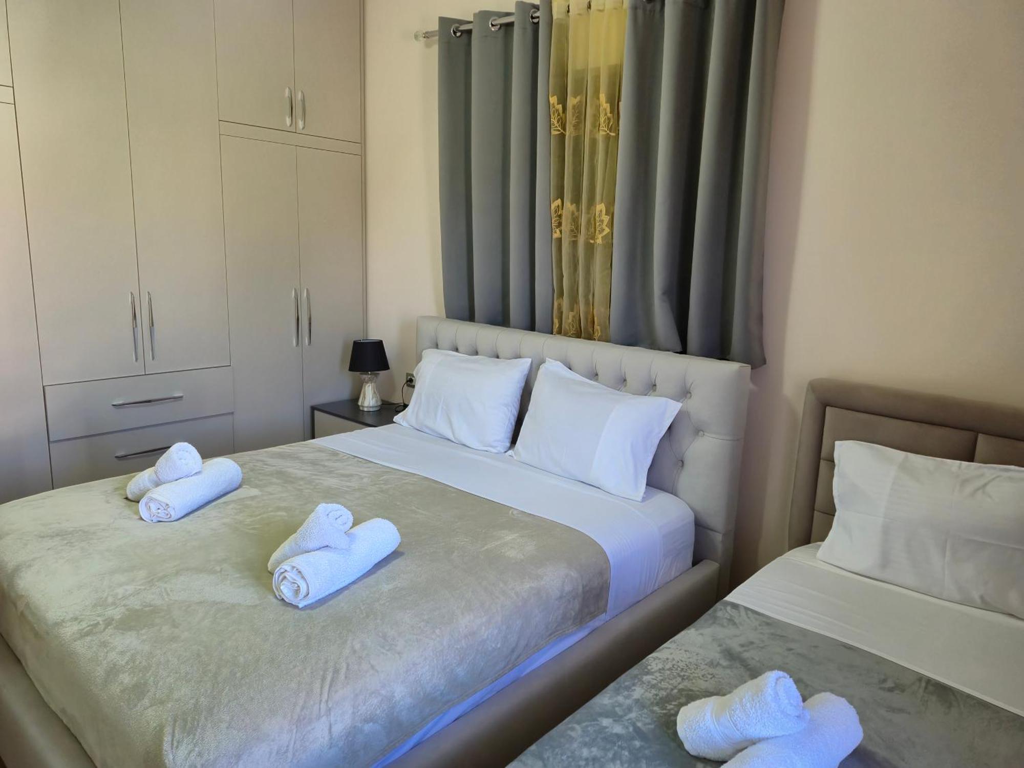 Villa Ari Berat Ngoại thất bức ảnh
